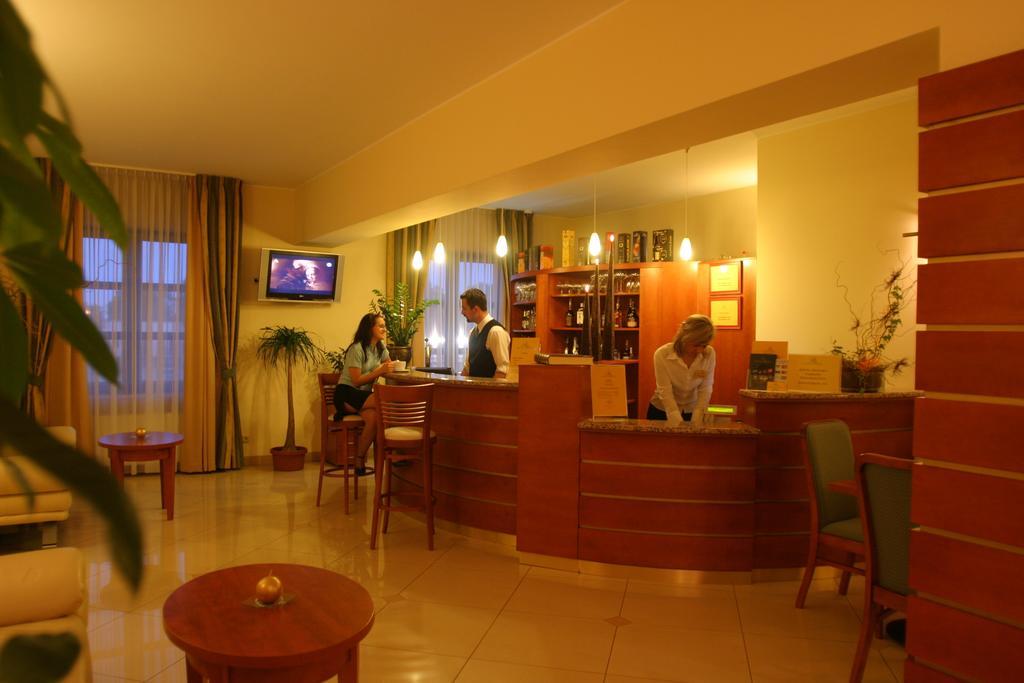 Hotel Abrava Drawsko Pomorskie Exterior foto